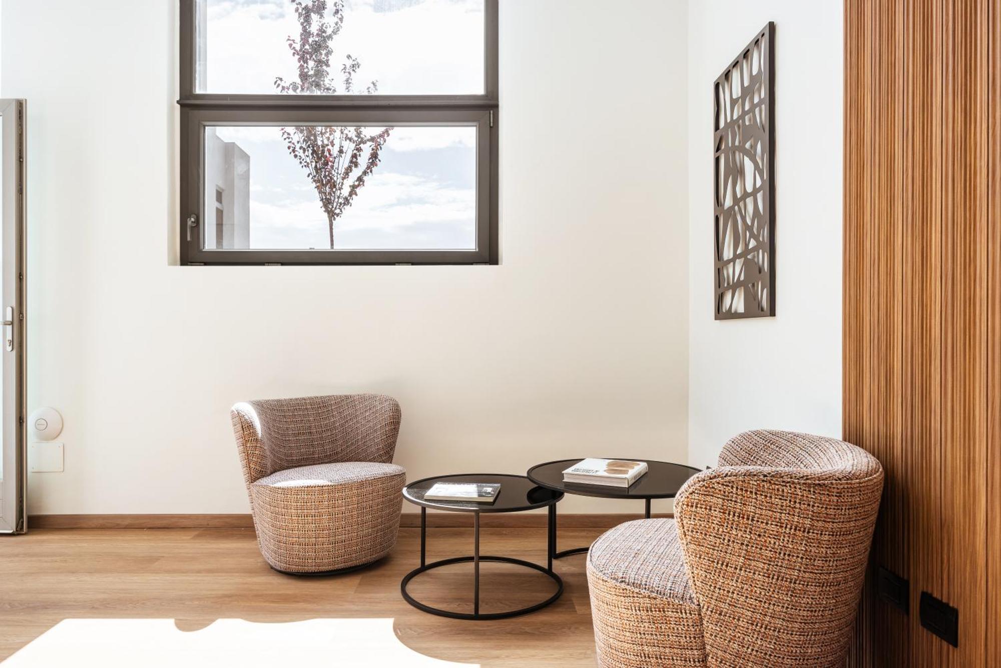 Rh Lifestyle Rooms & Suites Olbia Exteriör bild