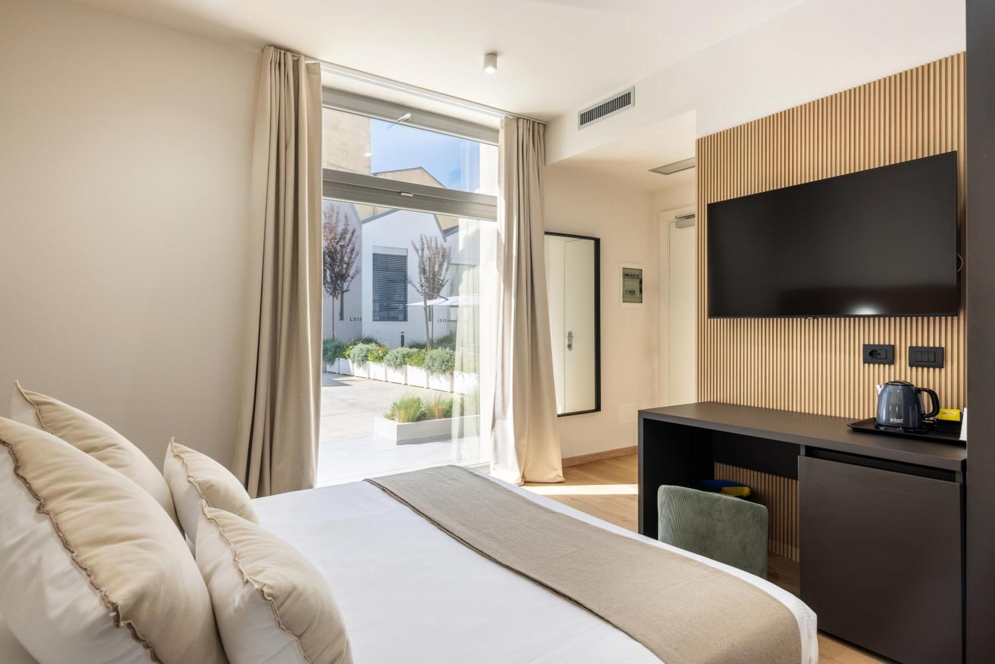 Rh Lifestyle Rooms & Suites Olbia Exteriör bild